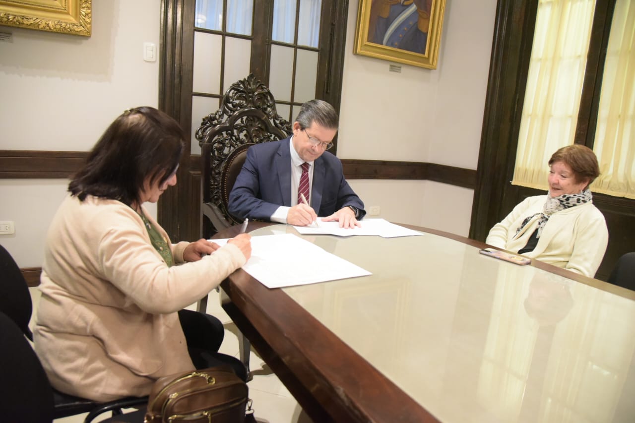 Foto del convenio